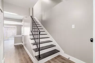 2341 Woodbrook Circle N #98, Columbus, OH 43223 - Photo 2