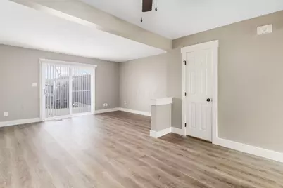 2341 Woodbrook Circle N #98, Columbus, OH 43223 - Photo 4