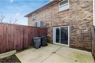 2341 Woodbrook Circle N #98, Columbus, OH 43223 - Photo 18