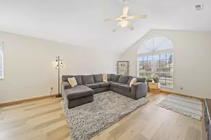 5732 Black Walnut Dr, Columbus, OH 43230 - Photo 4