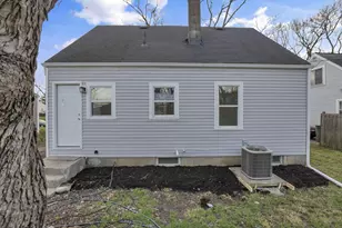 1575 Vendome Dr S, Columbus, OH 43219 - Photo 22