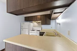 1213 Woodbrook Ct, Columbus, OH 43223 - Photo 8