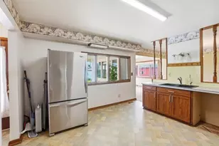 3755 Mayfair Dr, Grove City, OH 43123 - Photo 6