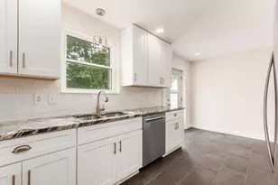 336 E Weisheimer Rd, Columbus, OH 43214 - Photo 20