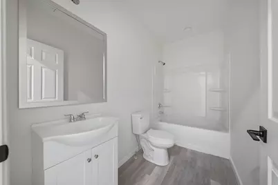 1551 Metcalfe Avenue, Obetz, OH 43207 - Photo 18
