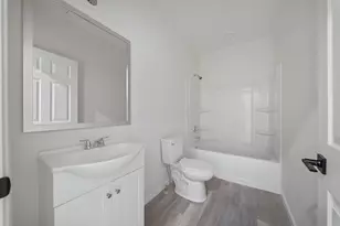 1551 Metcalfe Ave, Obetz, OH 43207 - Photo 18