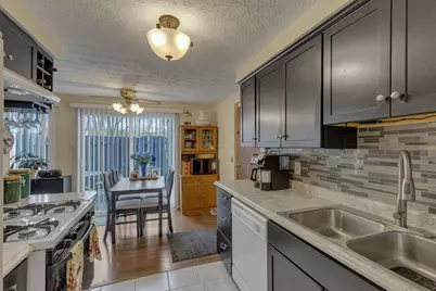 703 Cherry Hollow Road, Columbus, OH 43228 - Photo 2