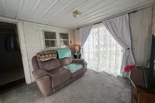 996 3rd St, Logan, OH 43138 - Photo 6