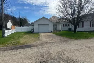 996 3rd St, Logan, OH 43138 - Photo 14