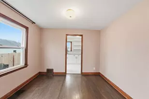 281 Demorest Rd, Columbus, OH 43204 - Photo 8