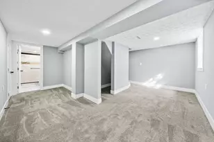 1885 Case Rd, Columbus, OH 43224 - Photo 10