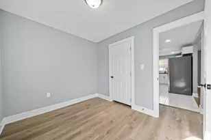 1885 Case Rd, Columbus, OH 43224 - Photo 8