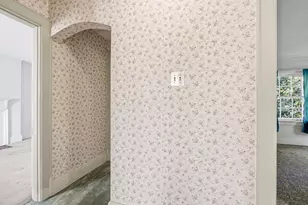 2425 Bryden Rd, Columbus, OH 43209 - Photo 40