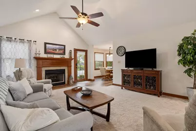 1007 Ridge Drive, Circleville, OH 43113 - Photo 6