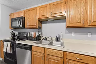 526 W 1st Ave, Columbus, OH 43201 - Photo 48