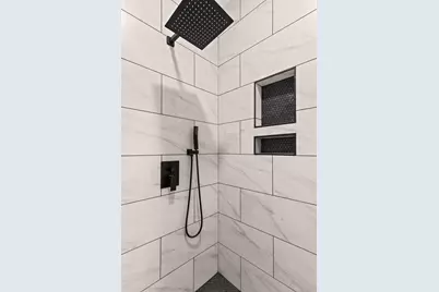 640 Neil Avenue, Columbus, OH 43215 - Photo 34