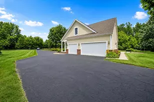 6824 Linda Ln, Sunbury, OH 43074 - Photo 12