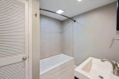 514 W 1st Avenue, Columbus, OH 43201 - Photo 2