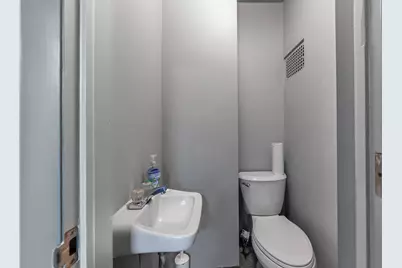 227 E Cecil Street, Springfield, OH 45503 - Photo 30