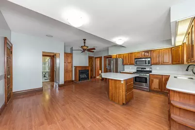 154 E Main Street E, Ashville, OH 43103 - Photo 14