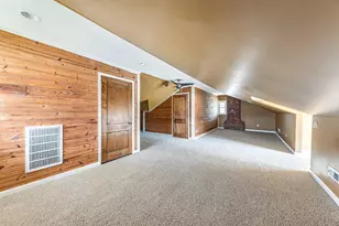 154 E Main Street E, Ashville, OH 43103 - Photo 34