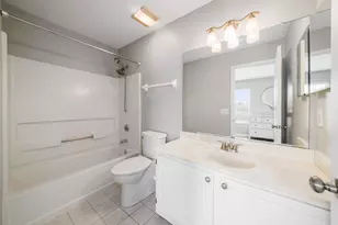 622 Lakeview Dr S, Grove City, OH 43123 - Photo 14