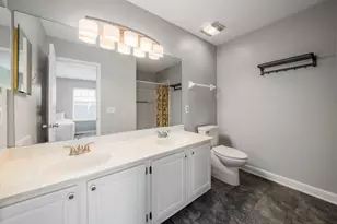 622 Lakeview Dr S, Grove City, OH 43123 - Photo 10