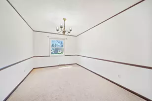 2087 Teakwood Dr, Columbus, OH 43229 - Photo 10