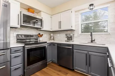 1576 Fallhaven Drive, Columbus, OH 43235 - Photo 10