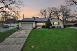 13 Eastgate Dr, Mount Vernon, OH 43050 - Photo 1