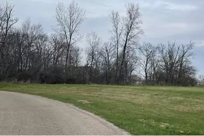 105 Hidden Creek Drive, Galloway, OH 43119 - Photo 4