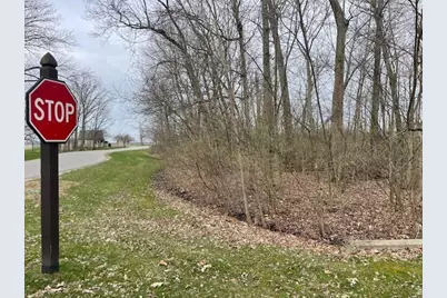 105 Hidden Creek Drive, Galloway, OH 43119 - Photo 6