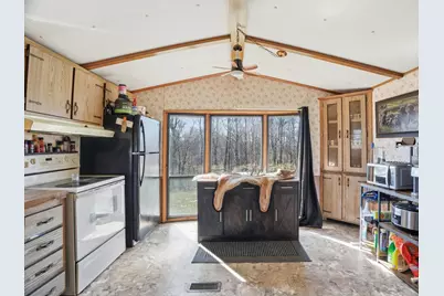 805 Daugherty Road, Stockport, OH 43787 - Photo 6