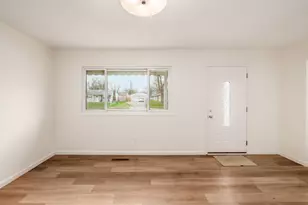 3608 Clearwater Dr, Columbus, OH 43232 - Photo 6