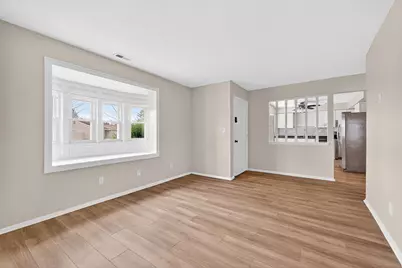 5882 Starcrest Drive, Galloway, OH 43119 - Photo 6