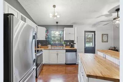 2425 Sanford Drive, Columbus, OH 43235 - Photo 16