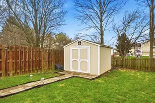 2425 Sanford Dr, Columbus, OH 43235 - Photo 58