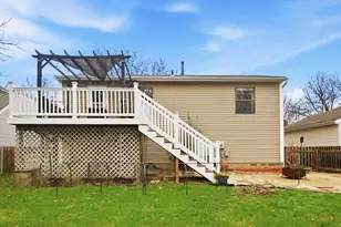 2425 Sanford Dr, Columbus, OH 43235 - Photo 46