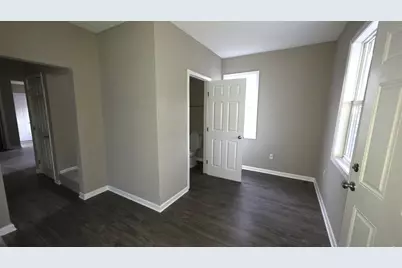 647 E Walnut Street, Lancaster, OH 43130 - Photo 2