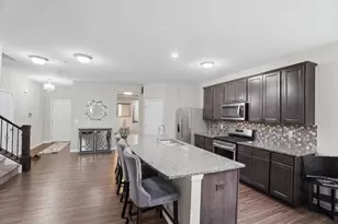 5847 Sebring Dr, Westerville, OH 43081 - Photo 4