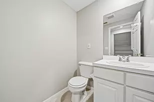 1151 Kinneton, Columbus, OH 43228 - Photo 40