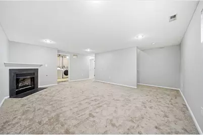 1151 Kinneton, Columbus, OH 43228 - Photo 38