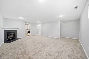 1151 Kinneton, Columbus, OH 43228 - Photo 38