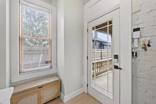 74 E Dodridge St, Columbus, OH 43202 - Photo 12