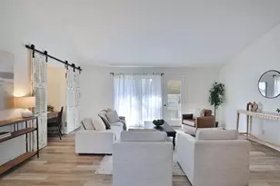 3128 Rivermill Dr, Columbus, OH 43220 - Photo 6