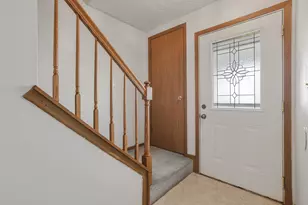 6806 Bennell Dr, Reynoldsburg, OH 43068 - Photo 12