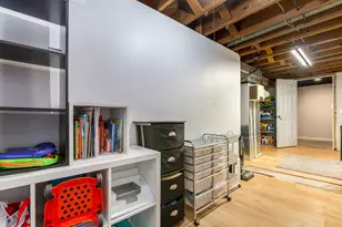 4370 Harborough Rd, Columbus, OH 43220 - Photo 40