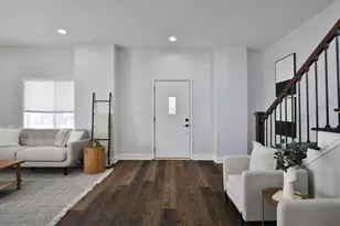 496 Linwood Ave, Columbus, OH 43205 - Photo 2