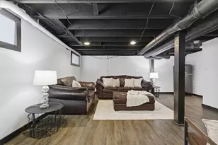 70 S Champion Ave, Columbus, OH 43205 - Photo 36