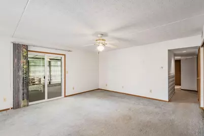 5885 Beechcroft Road #114, Columbus, OH 43229 - Photo 4